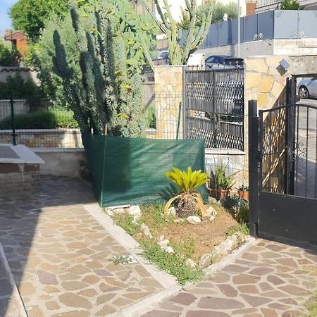Appartamento Con Giardino Roma Екстер'єр фото